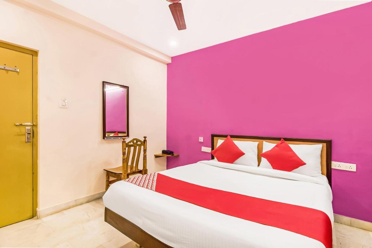 Flagship 76022 Jayalakshmi Service Apartment Тирупати Экстерьер фото